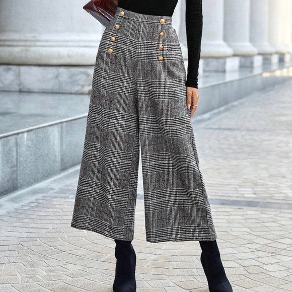 Classic Plaid Button Detail High Waisted Cropped Wide leg Pants - Picture 1 of 4